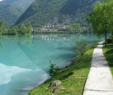 Riverside Apartment Most na Soči